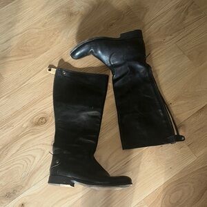 Frye women’s black boots size 8.5